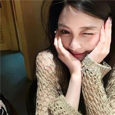 悄悄告诉你 海报