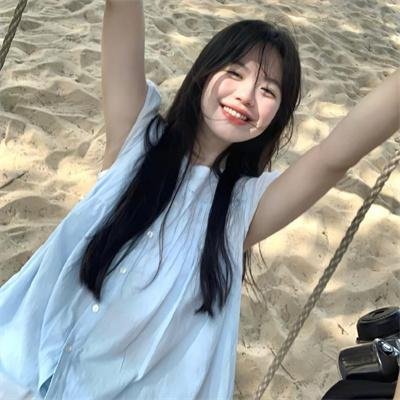 卖火柴女孩的再临 海报